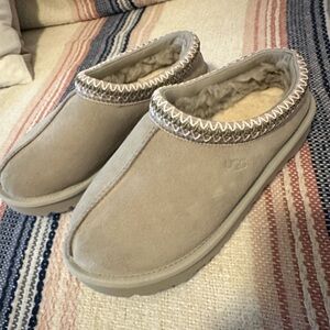 UGG SLIPPERS TASMAN NEW 7 GREY